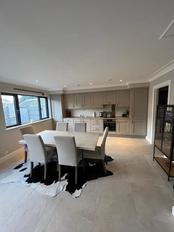 No. 8 Ceide Spris Self Catering House Villa Killarney Holiday home